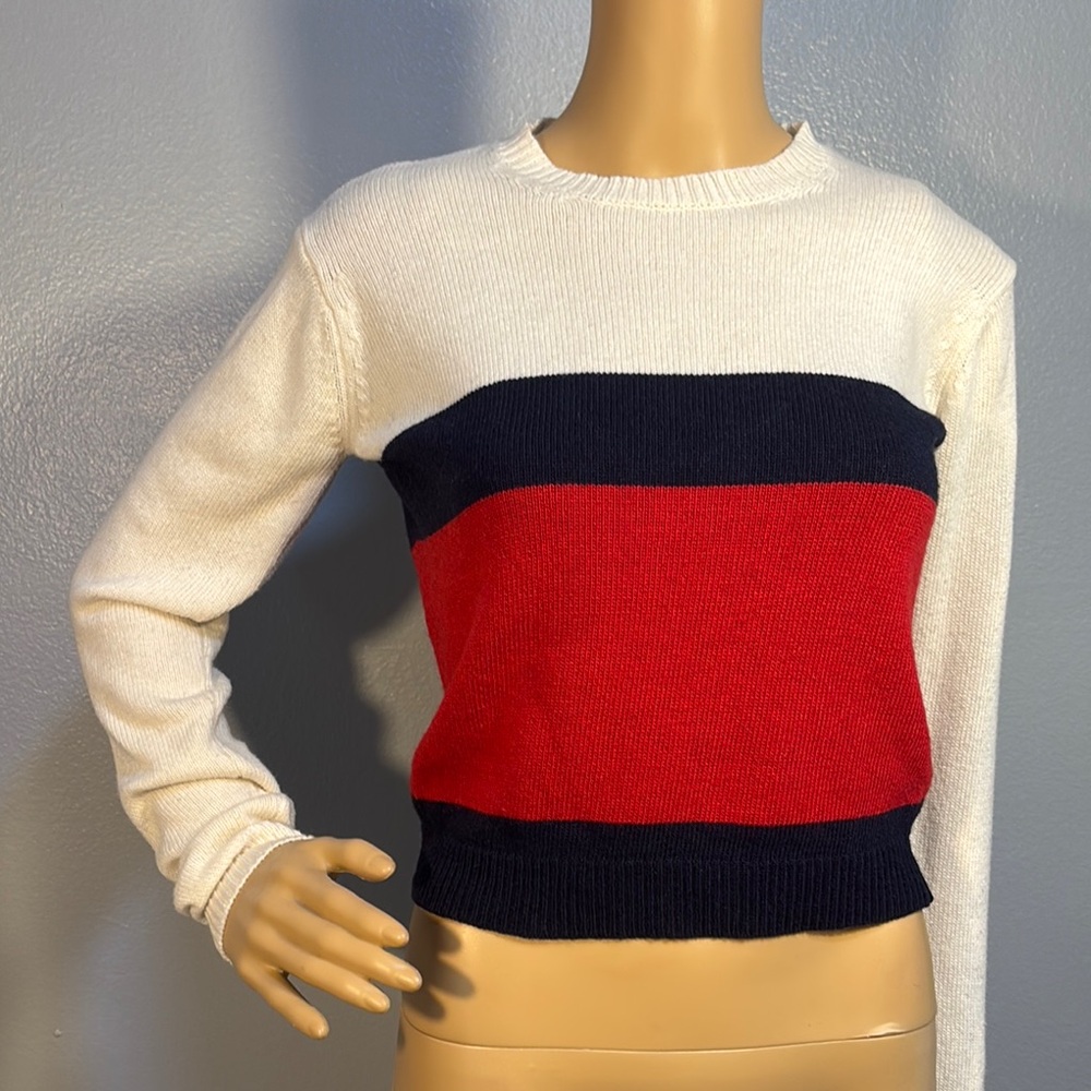 Brandy Melville Cropped Crewneck Sweater - Red, Navy, and Cream